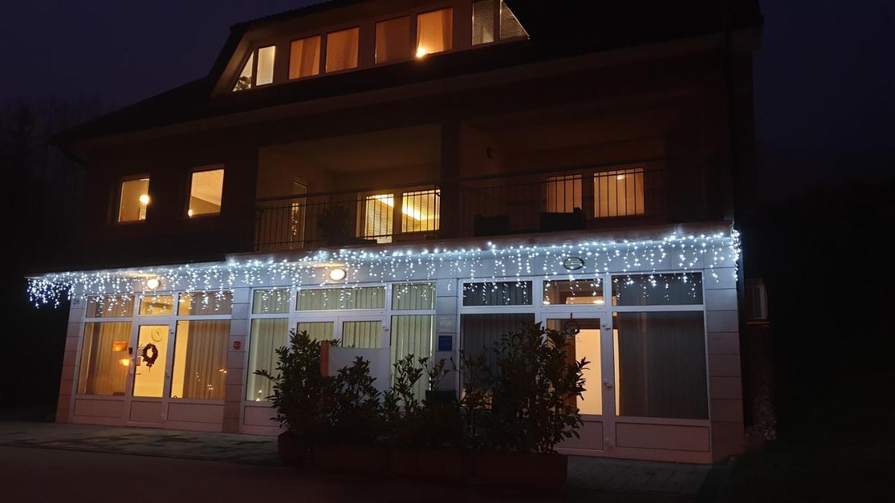 Apartmani Sanja Krapinske Toplice Bagian luar foto